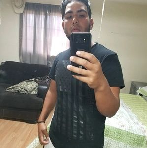 Meet your Posher, Eduardo