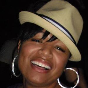 Meet your Posher, Leslie