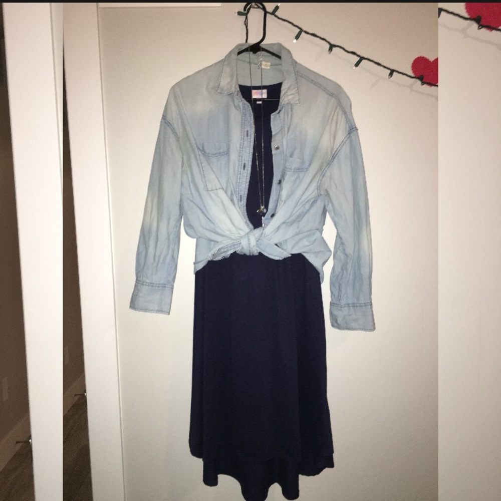 Lularoe Carly size Medium 💕