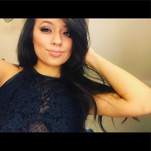 Meet your Posher, Cynthia