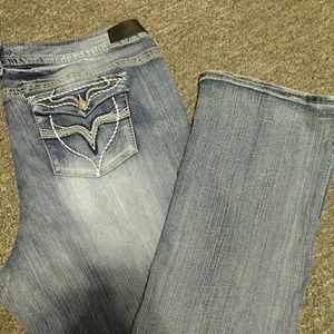 Women's rue21 jeans size 22