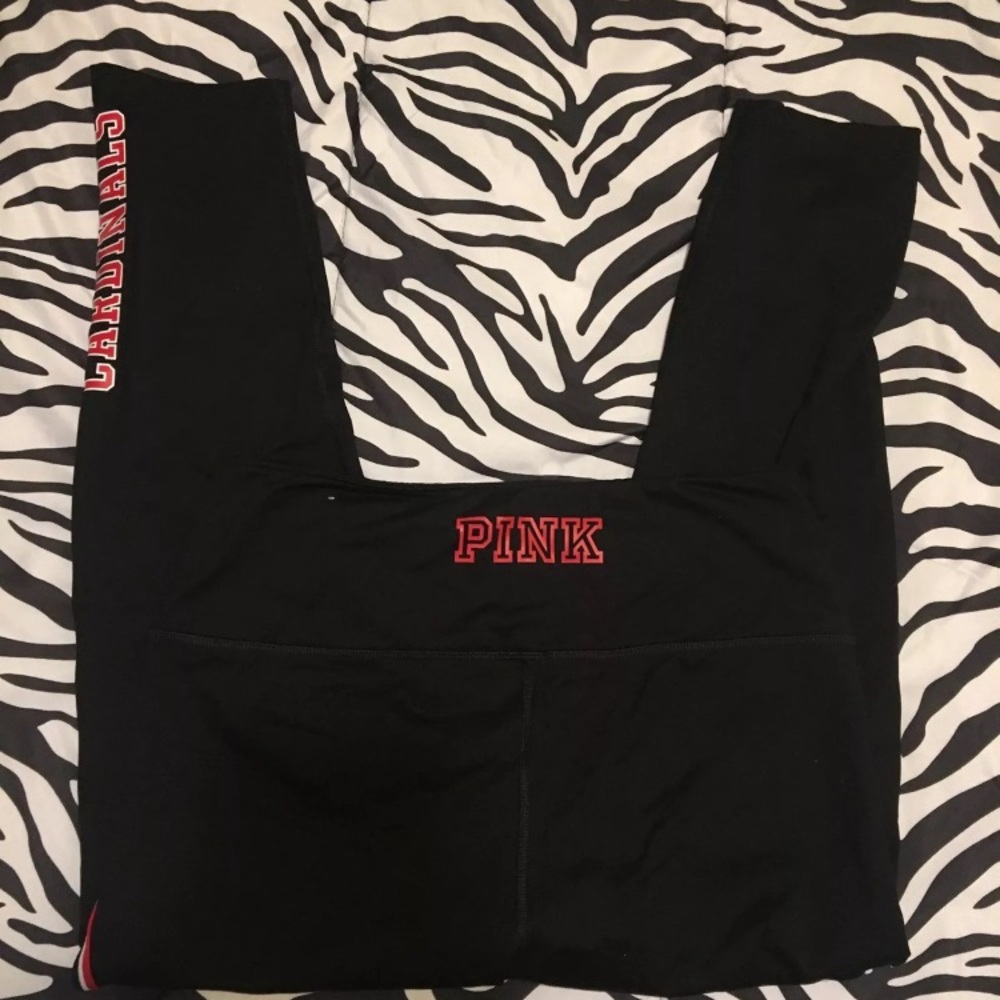 VS Cardinal Yoga Pants