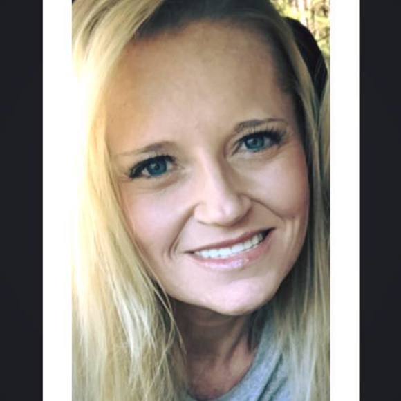 Meet your Posher, Melanie - Picture 1 of 1