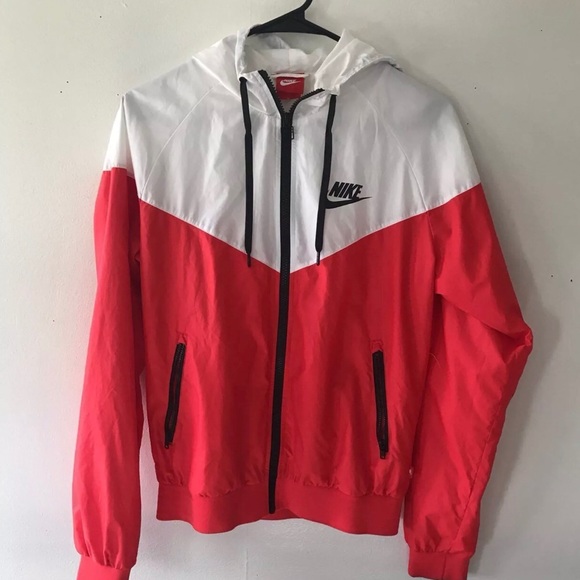 nike windbreaker poshmark