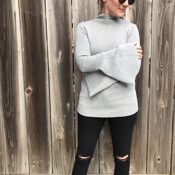 LAST ONE! Gray Bell Sleeve Sweater - Picture 4 of 5