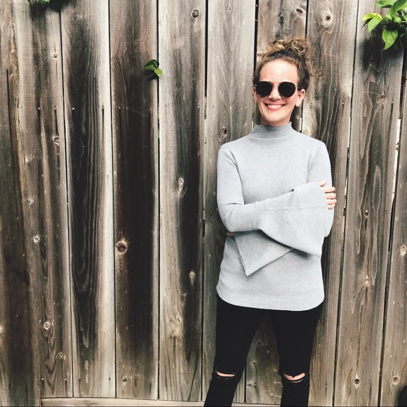 LAST ONE! Gray Bell Sleeve Sweater - Picture 3 of 5