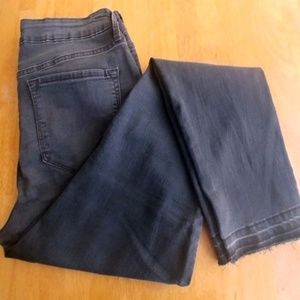 Old Navy Rockstar Mid Rise Black Stretchy Jeans 12