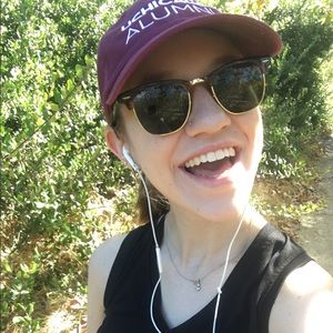 Meet your Posher, Anna