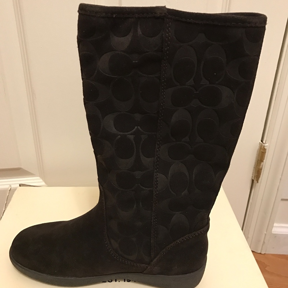 New boot - Picture 3 of 3