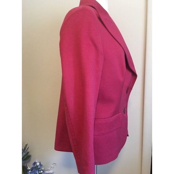 Escada 2 button notched collar, Angora long sleeve - Picture 2 of 7