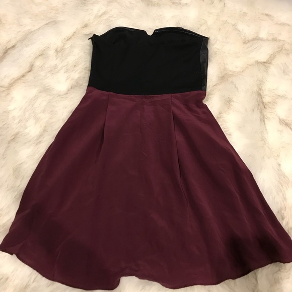 Wyatt Collection Leather & Silk Dress - Picture 5 of 8