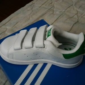 Meet your Posher, Trina