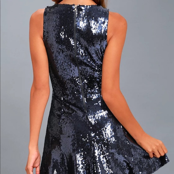 Lulus Navy Sequin Sleevless Skater Dress in L - Picture 3 of 4