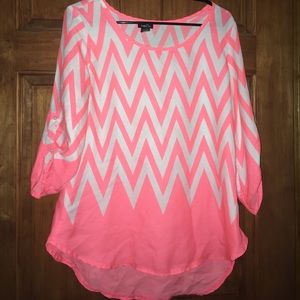 Pink and white chevron long sleeve top