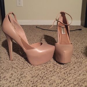 STEVE MADDEN PLATFORM