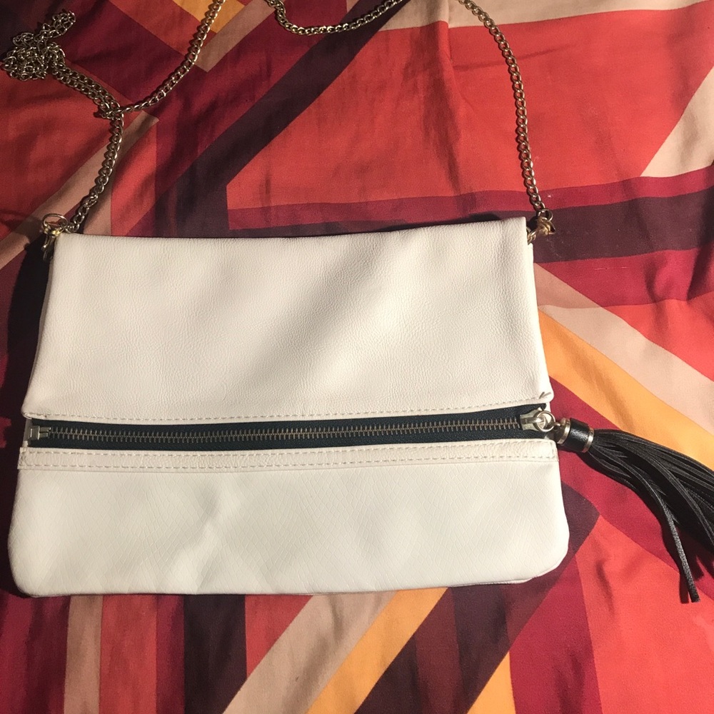 White&Black H&M Clutch - Picture 1 of 6