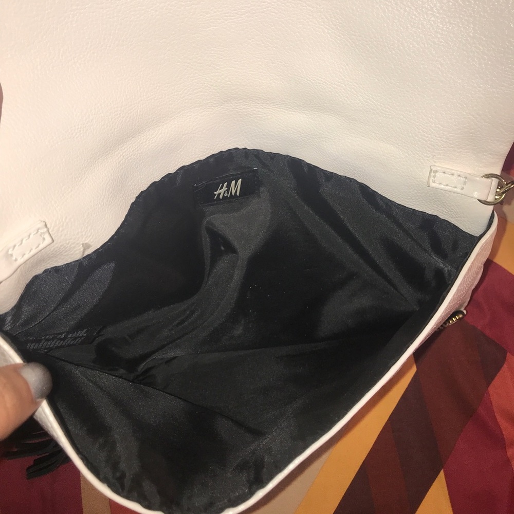 White&Black H&M Clutch - Picture 5 of 6