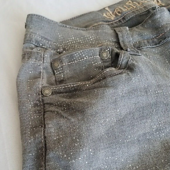 DONATED - Picture 5 of 8