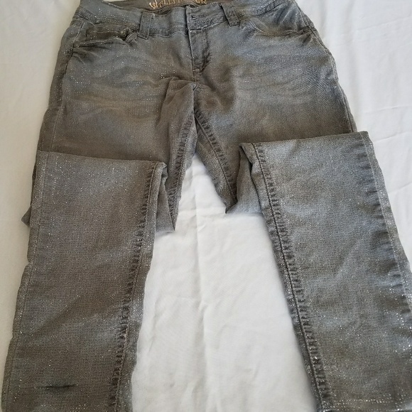 DONATED - Picture 6 of 8