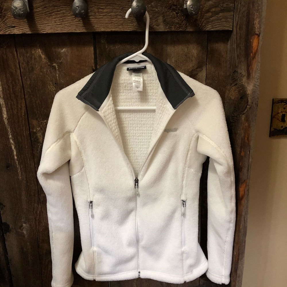 Women’s R2 Patagonia fleece