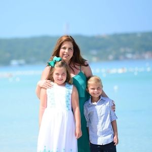 Meet your Posher, Deidra