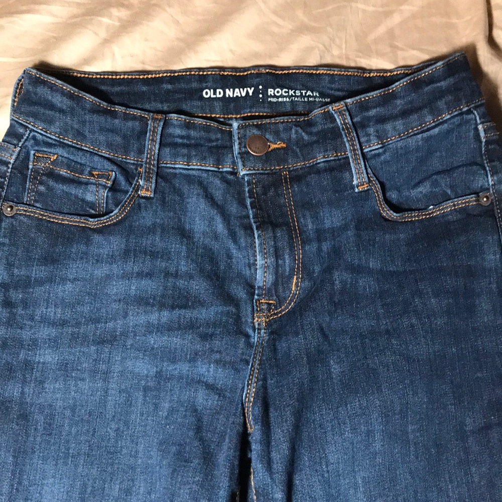 Old Navy Rockstar jeans size 6 regular