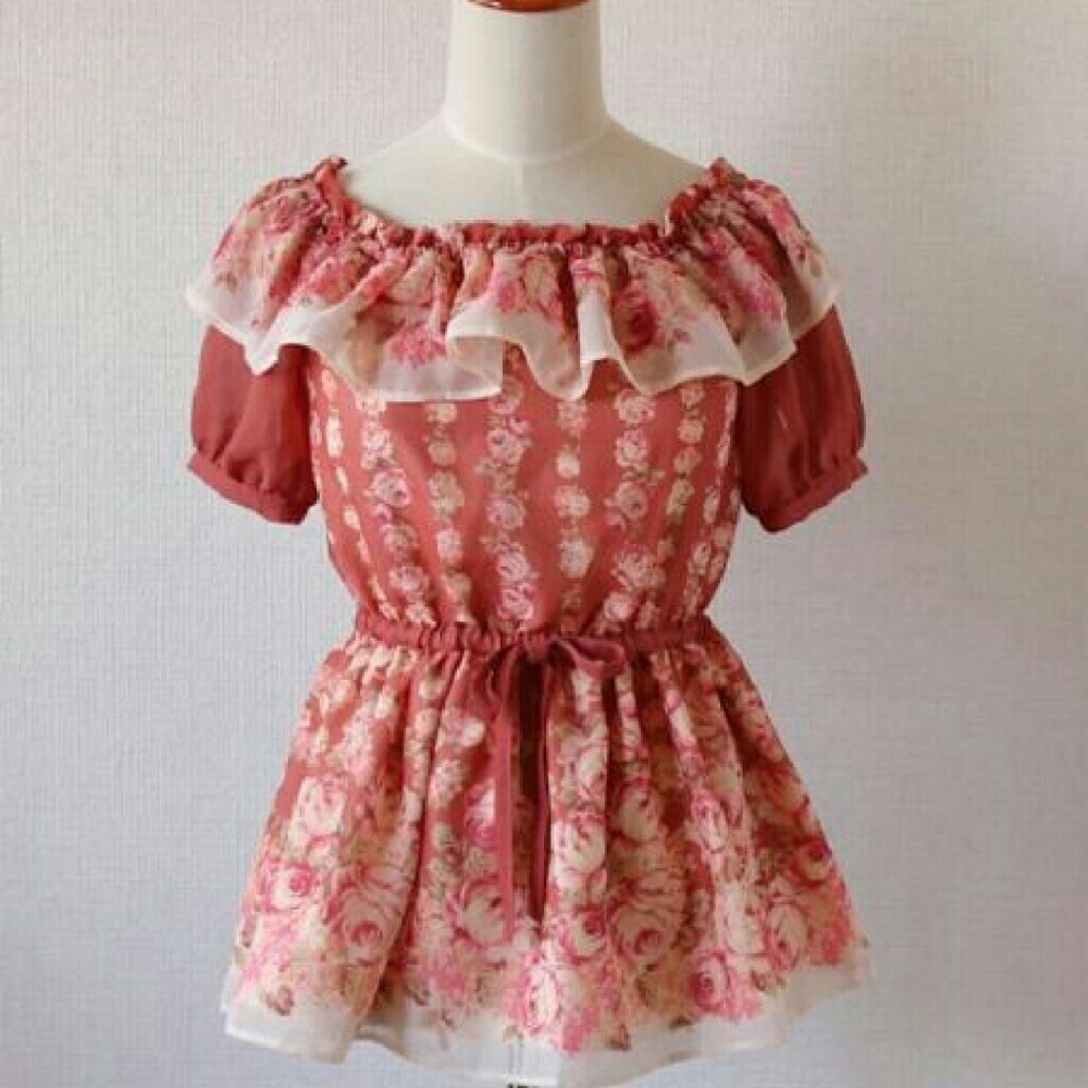 Liz Lisa Floral Rose Gyaru Blouse Tunic Top