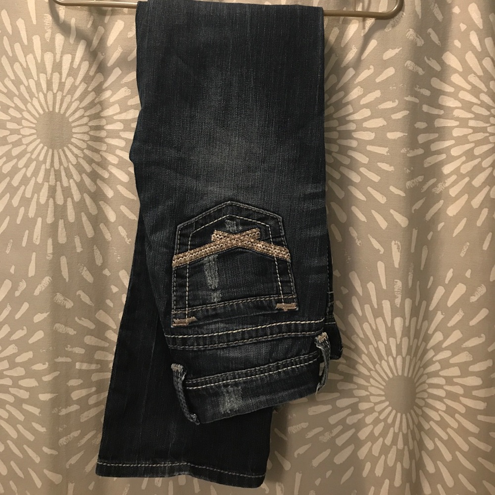 Buckle Jeans: Stella
