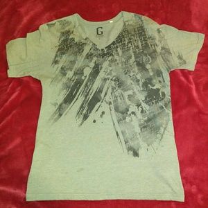 Guess V neck
