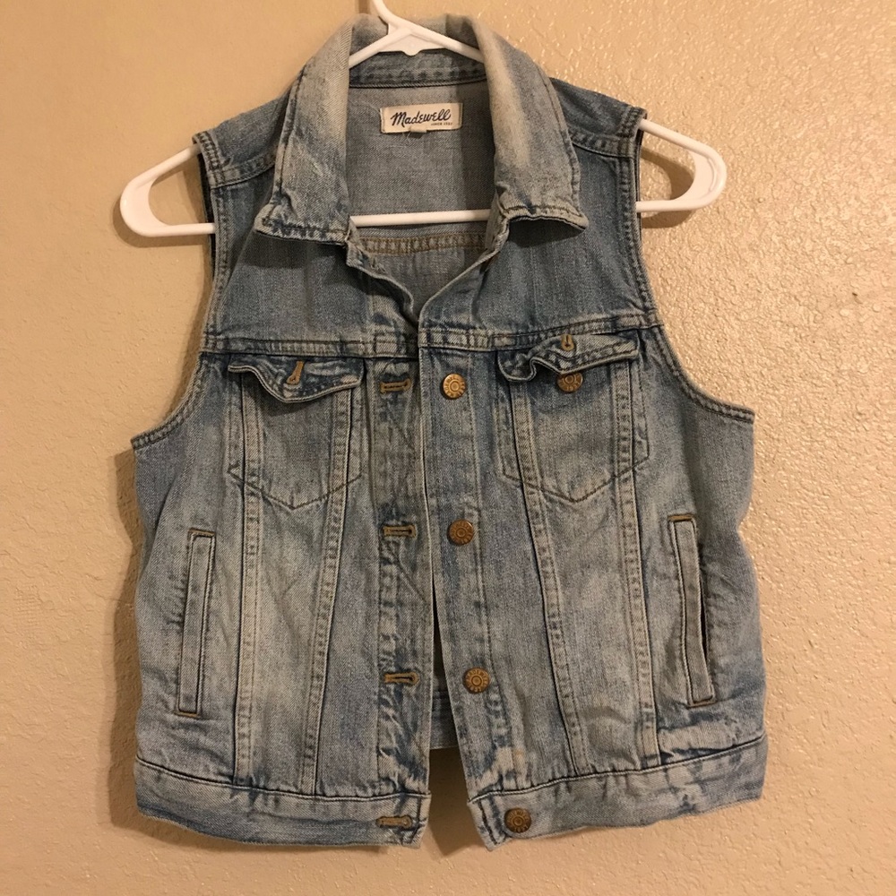 * sold * Madewell Denim