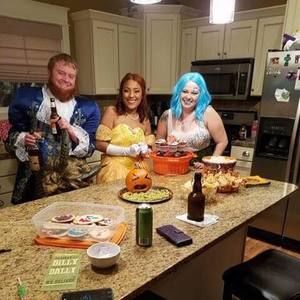 Meet your Posher, Yaniri