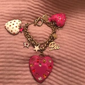 Betsey Johnson “Sweetie Pie” Pendant Bracelet