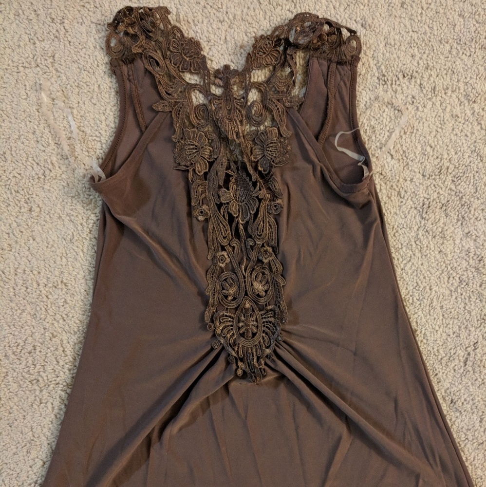 Top - Picture 2 of 2