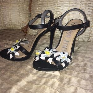 Flowered Sandal Heel