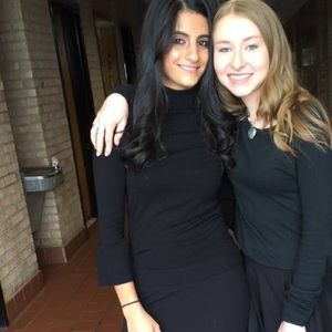 Meet your Posher, Sharona