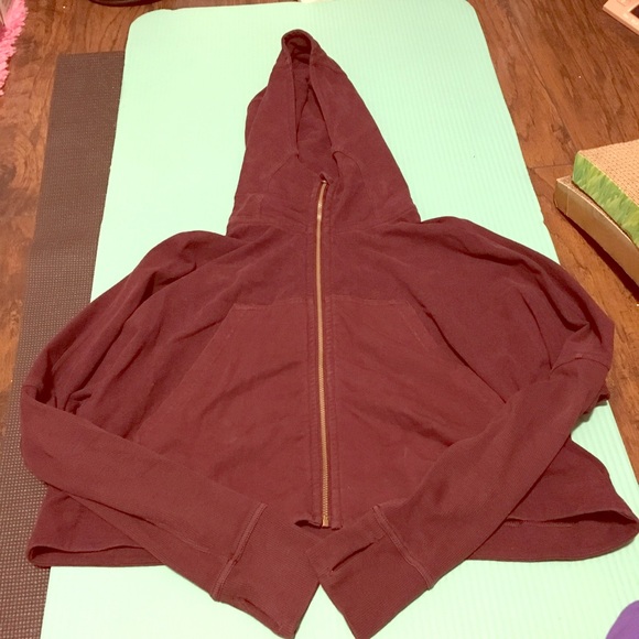 lululemon athletica Jackets & Blazers - Euc 10 lulu cropped hoodie