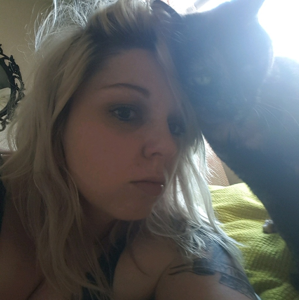 Meet your Posher, Samantha