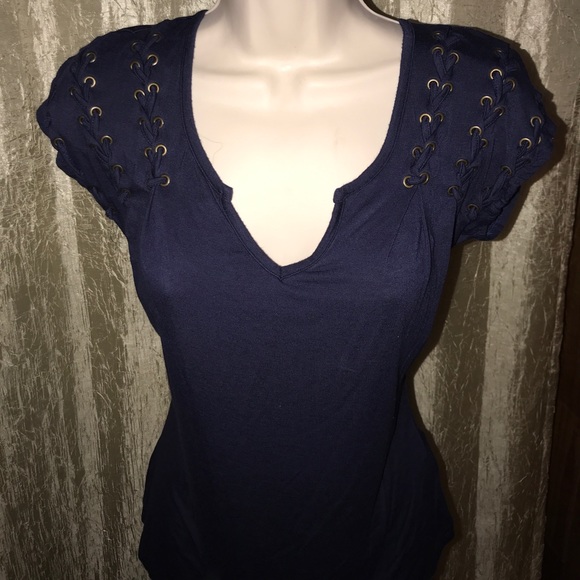 Top - Picture 7 of 7