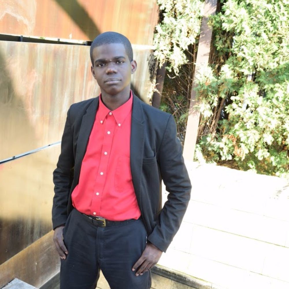 Meet your Posher, Benjamin