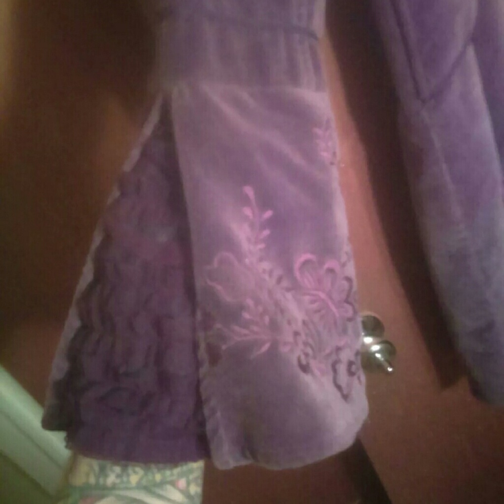 Beautiful purple velvet jacket.Victorian.era.inspi