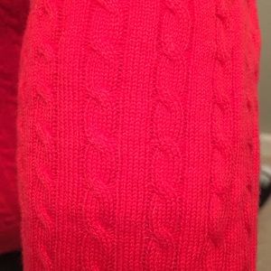 V neck cable knit sweater