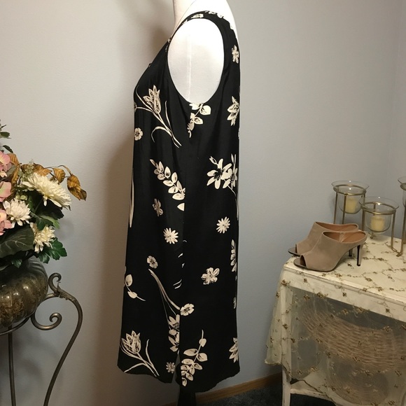 LAURA ASHLEY DRESS - Picture 2 of 5