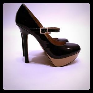 Steve Madden Platform Mary Jane Colorblock Heel