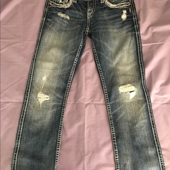 Distressed Blue Jeans - Picture 4 of 6