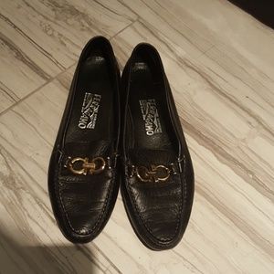 Ferragamo Womens Loafers Flats