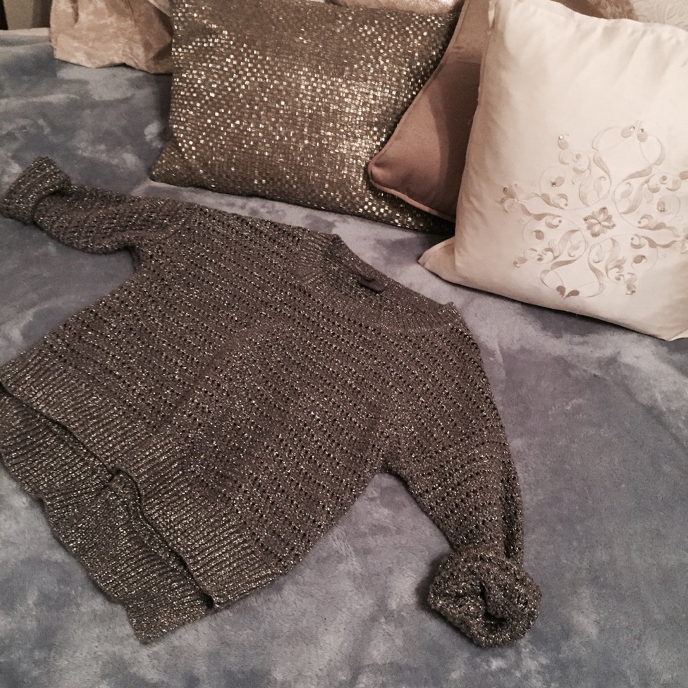 SALE!! Metallic Silver Grey Knit Sweater