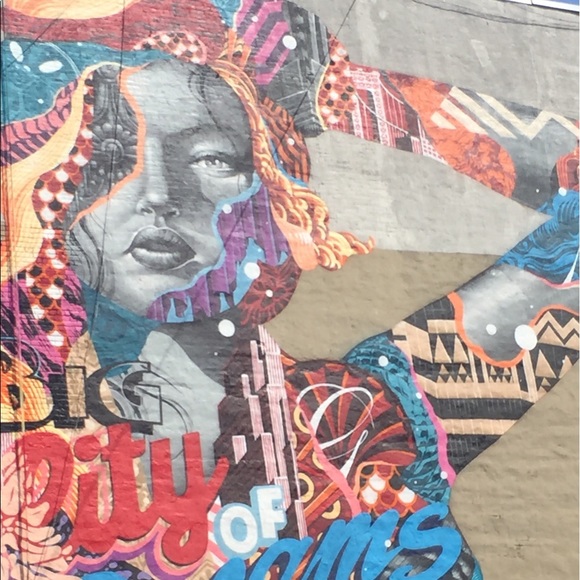 Meet your Posher, Samantha - Picture 1 of 1