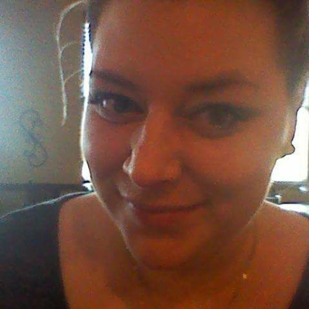 Meet your Posher, Dierdre