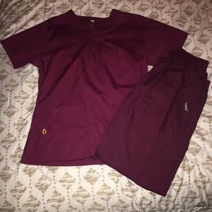 Scrub Set wonderwink and landau wine