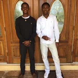 Meet your Posher, Robin